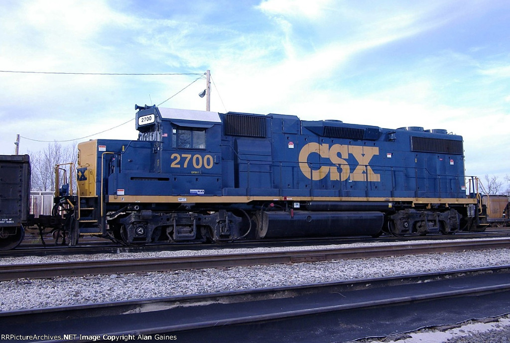 CSX 2700